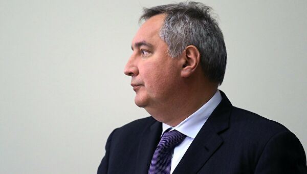 <br />
Рогозин рассказал, когда плакали специалисты Роскосмоса<br />
