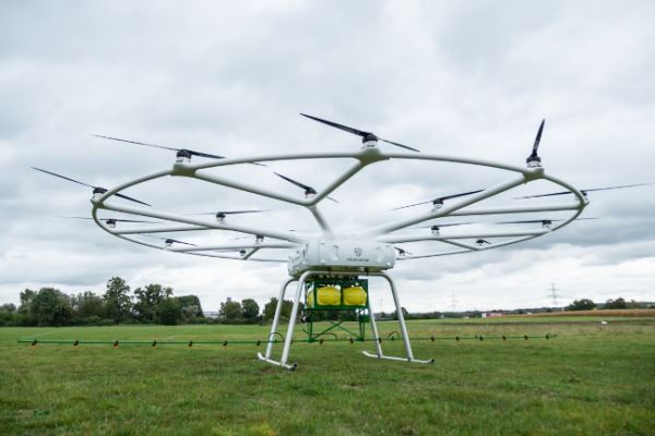 Volocopter покажет гигантского сельскохозяйственного дрона для John Deere